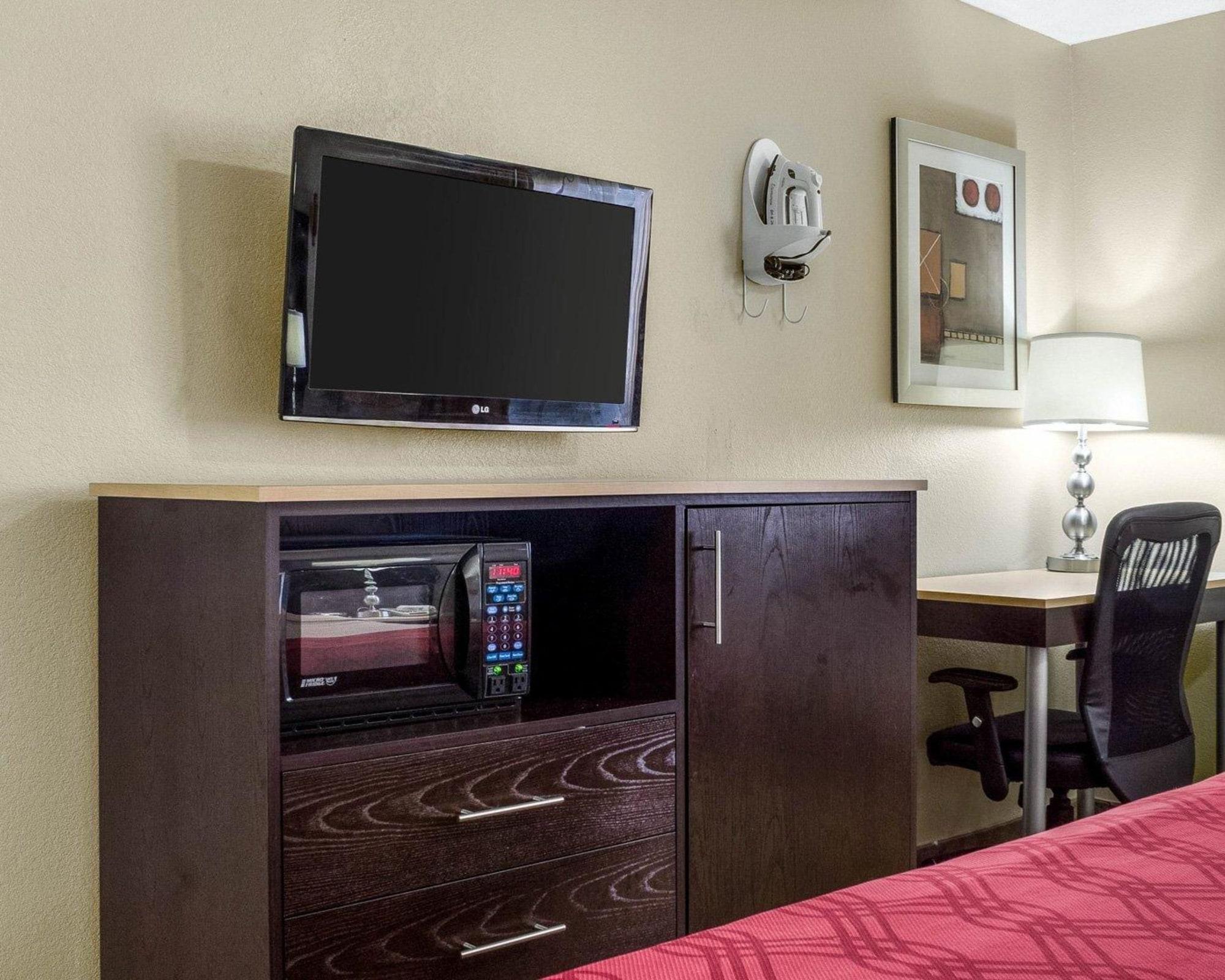 Econo Lodge Grand Forks Exterior foto