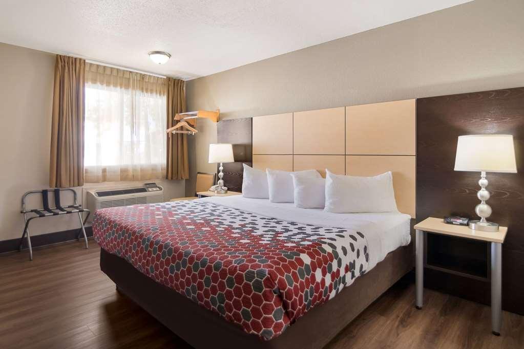Econo Lodge Grand Forks Quarto foto