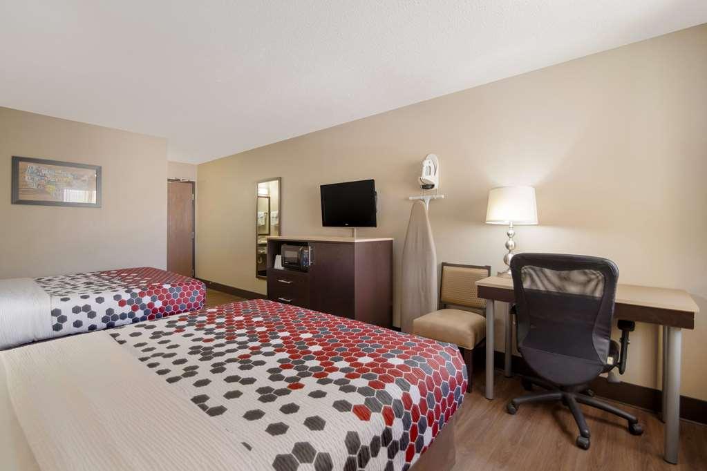 Econo Lodge Grand Forks Quarto foto