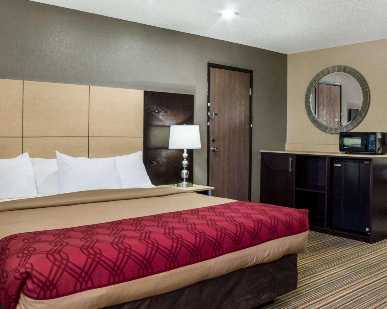 Econo Lodge Grand Forks Exterior foto